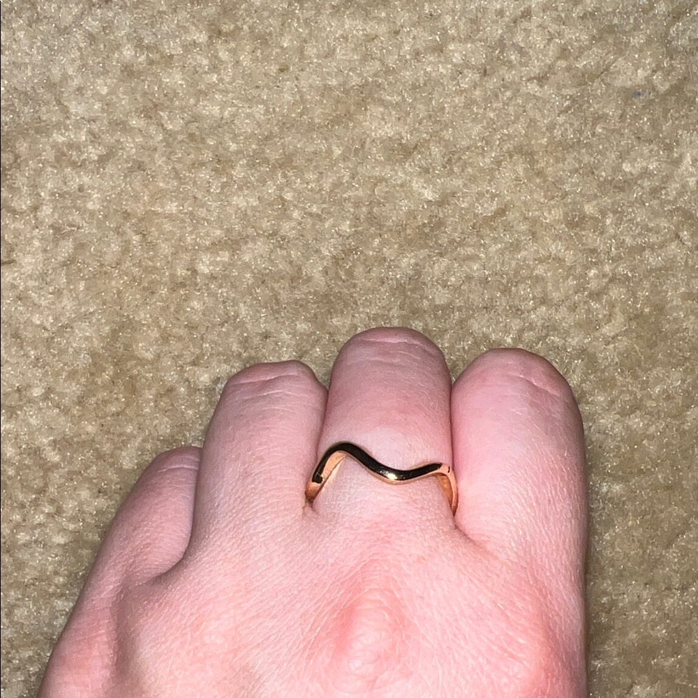 3 Gold Rings - Picture 4 of 4